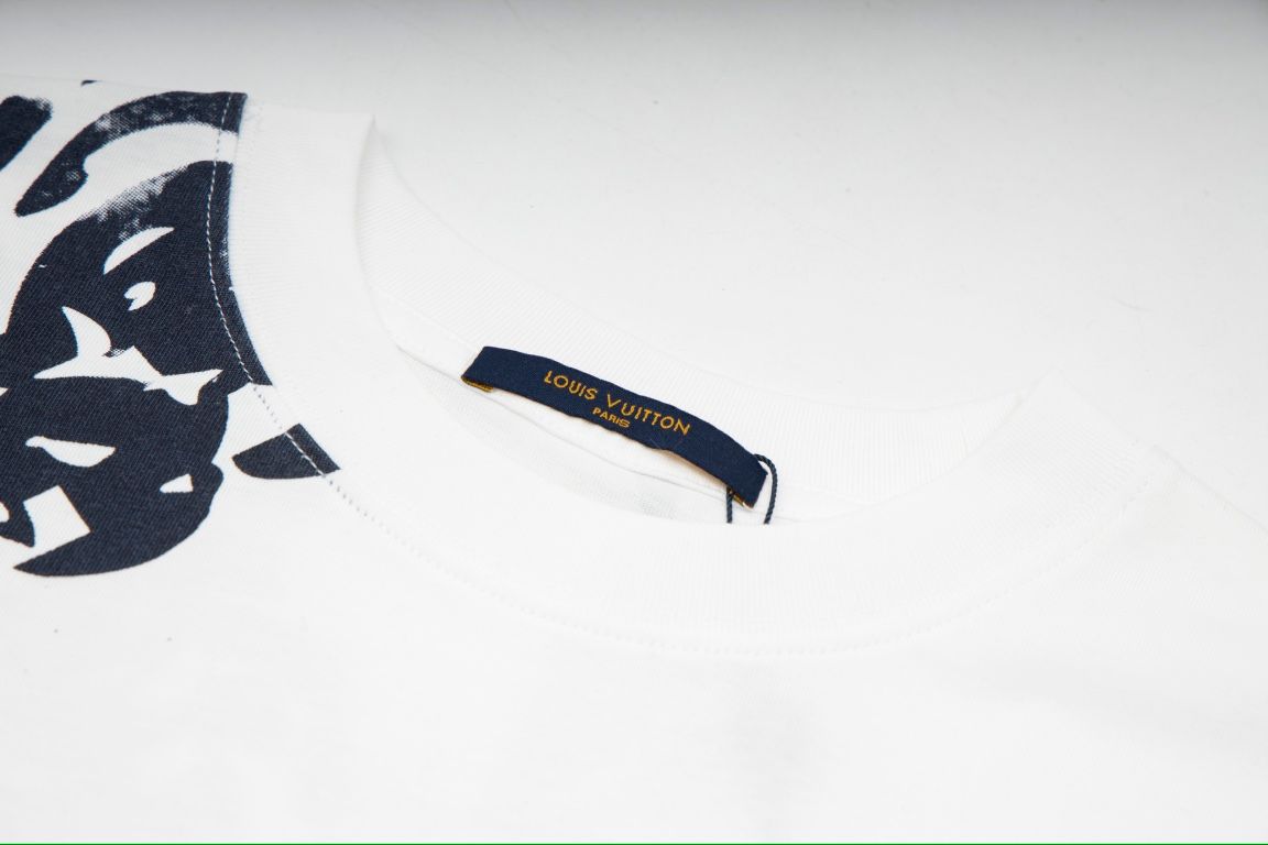 Louis Vuitton t-shirt