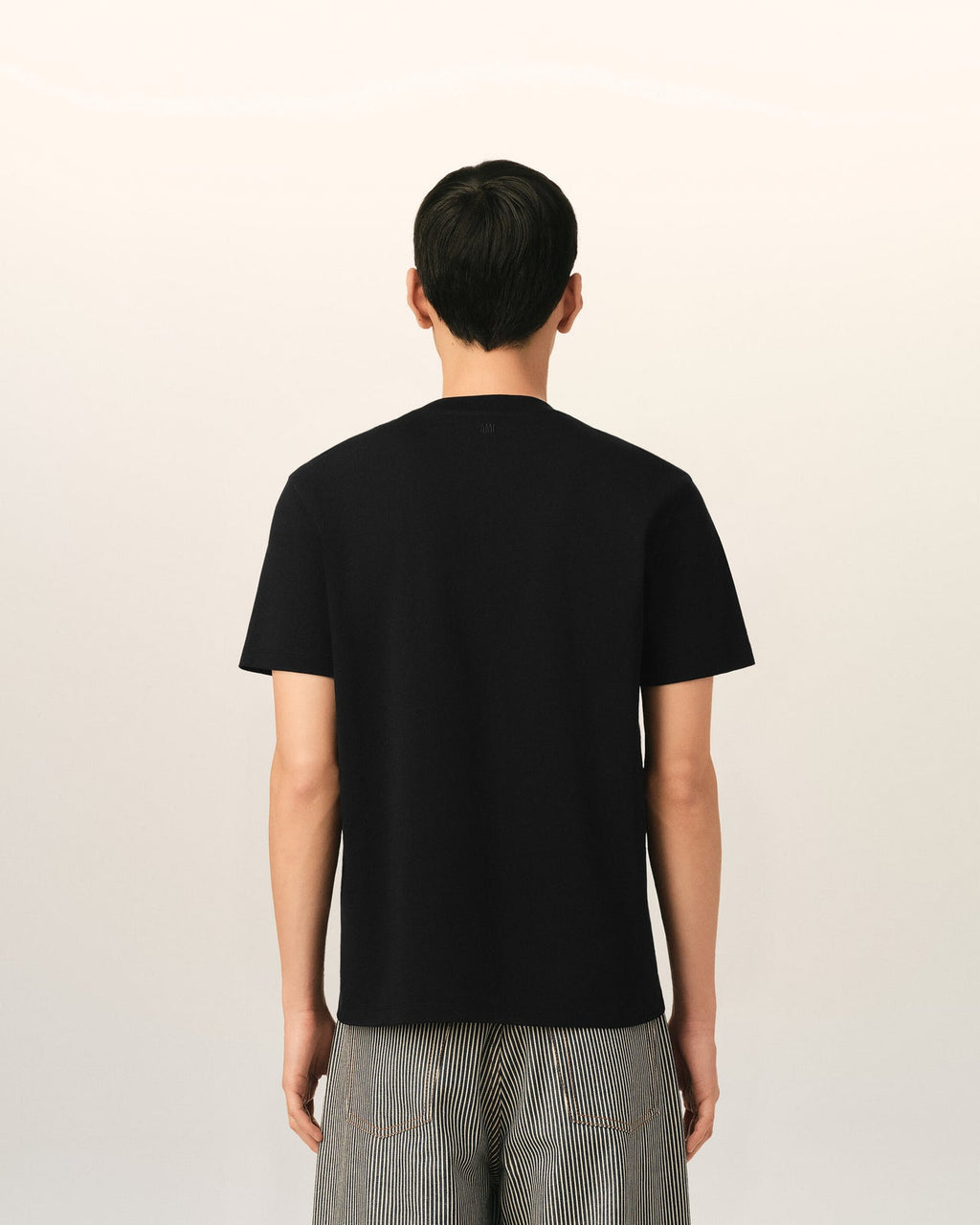 Ami Paris "Ami de Coeur" T-Shirt in black