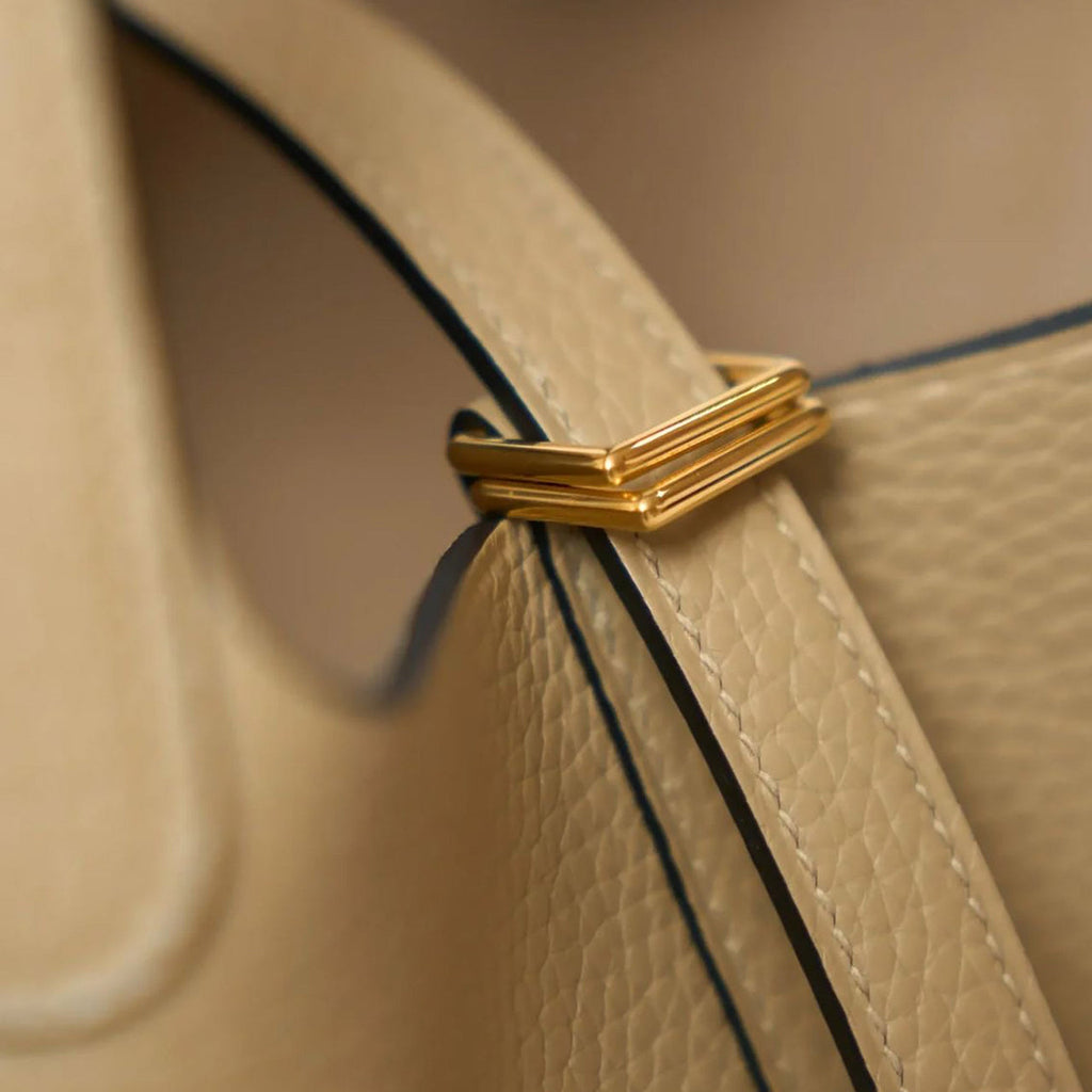 HERMÈS Picotin 18 Handbag