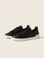 BLACK TRIPLE STITCH™ SECONDSKIN SNEAKERS