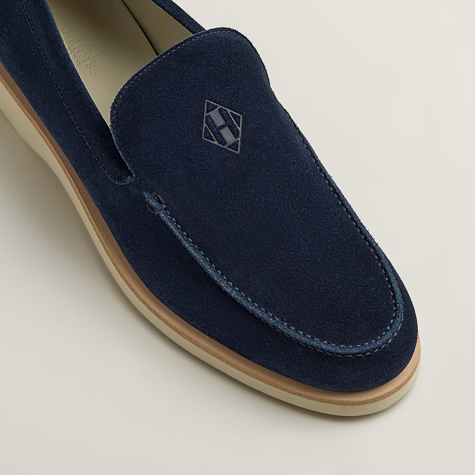Hermès Low Loafer in suede calfskin.